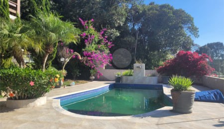 Casa para alugar com 5 quartos, sendo 2 suítes,  no condomínio Alpes de Caieiras, Caieiras - SP