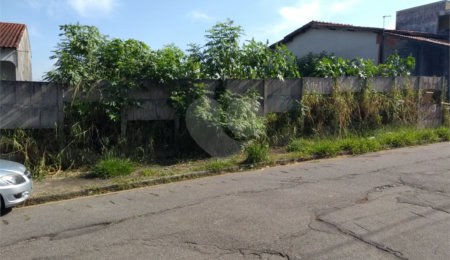 Terreno à venda em Vila São Sebastião, Mogi das Cruzes, SP