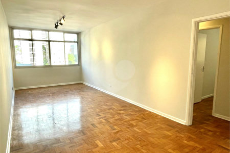 Apartamento à venda com 3 quartos em Cerqueira César, São Paulo, SP