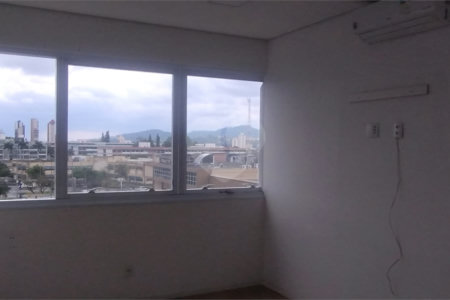 Sala à venda em Jardim Armênia, Mogi das Cruzes, SP