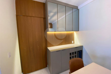 Apartamento à venda com 3 quartos, sendo 1 suíte,  em Vila Independência, Sorocaba, SP