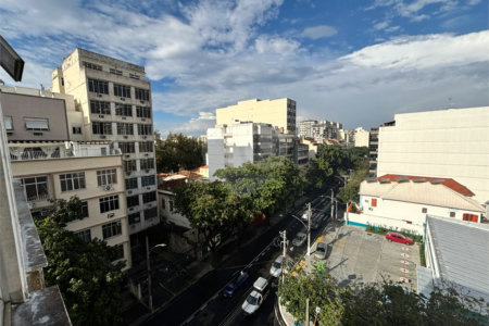 Apartamento à venda com 4 quartos, sendo 1 suíte, em Tijuca, Rio de Janeiro, RJ
