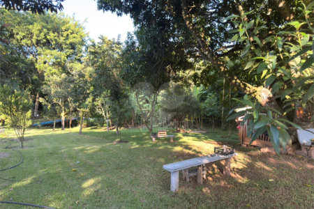 Chácara à venda com 4 quartos, sendo 3 suítes,  em Vila Recreio, Itapetininga, SP