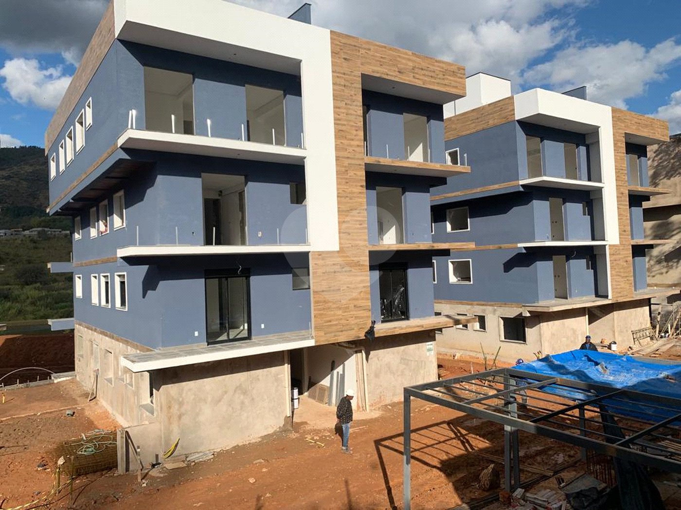 Duplex à venda com 4 quartos, sendo 2 suítes, em Nova Gardênia, Atibaia, SP