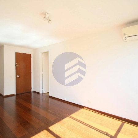Apartamento à venda 107m² com 3 quartos, sendo 1 suíte com 2 vagas no melhor da Vila Andrade
