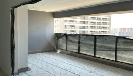 Apartamento à venda com 3 suítes em Água Branca, São Paulo, SP