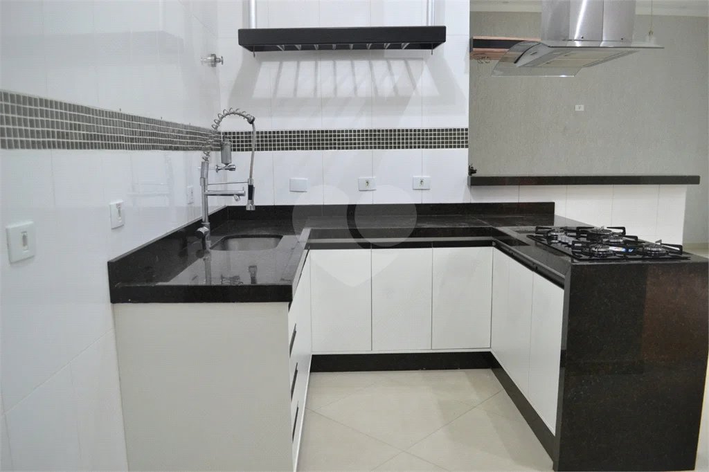 .Casa Alto Padrão à Venda no Jardim Líbano – 3 Suítes | Gourmet | Piscina