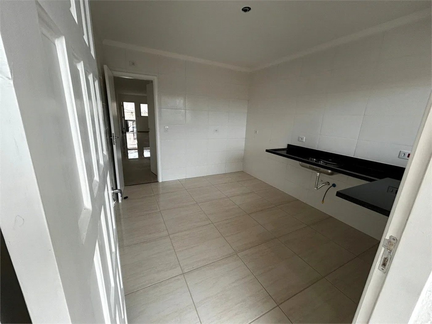 Sobrado à venda com 3 quartos, sendo 1 suíte,  em Butantã, São Paulo, SP
