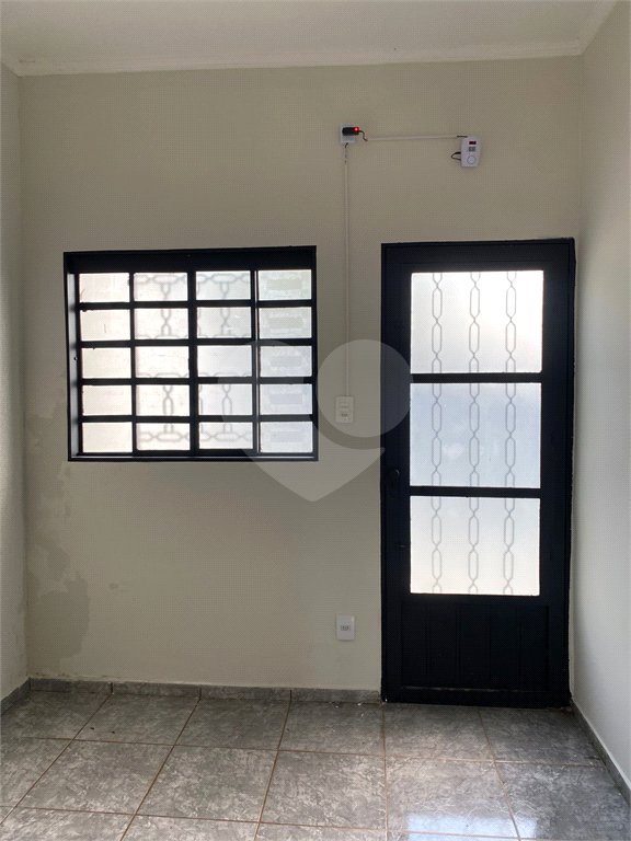 Casa à venda com 2 quartos, sendo 1 suíte, em Jardim Boa Vista II, Araraquara, SP