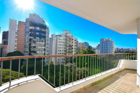 Apartamento à venda com 4 quartos, sendo 2 suítes,  em Brooklin Paulista, São Paulo, SP