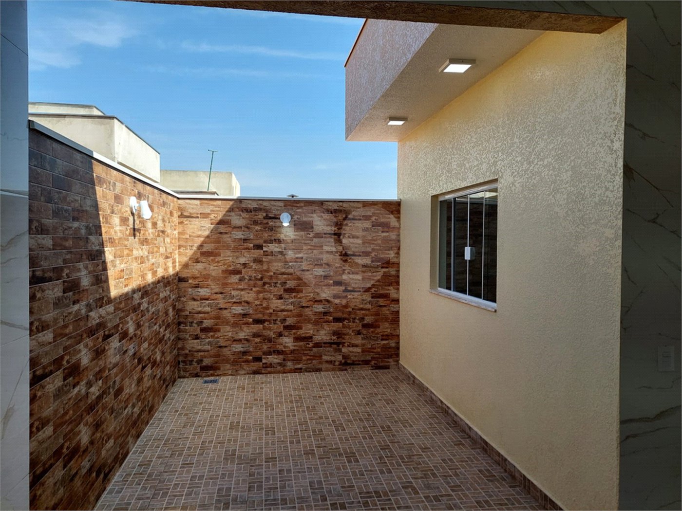 Casa à venda com 3 quartos, sendo 1 suíte,  no condomínio Horto Florestal Villagio, Sorocaba - SP