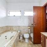 Casa à venda com 4 quartos, sendo 2 suítes, em Brooklin Paulista, São Paulo, SP