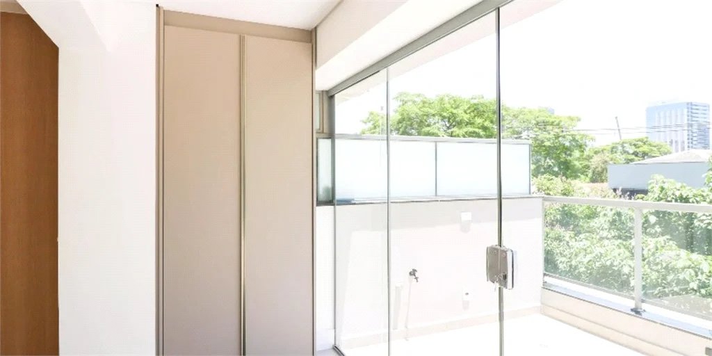 Studio à venda com 1 suíte em Vila Cordeiro, São Paulo, SP