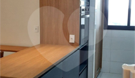 Apartamento à venda com 3 quartos, sendo 1 suíte,  em Vila Assunção, Santo André, SP