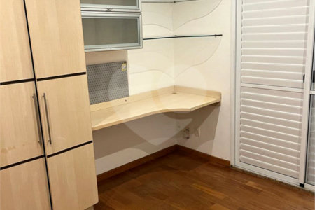Apartamento para alugar com 3 suítes em Alphaville Centro Industrial e Empresarial/alphaville., Barueri, SP