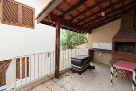 Casa à venda com 3 suítes em Jardim das Vertentes, São Paulo, SP