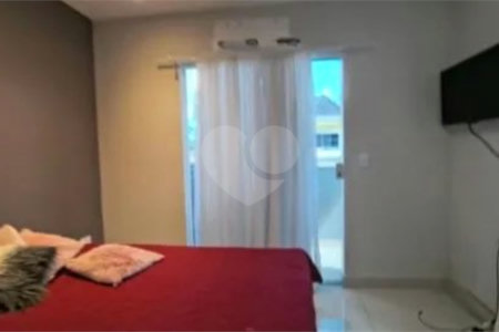 Casa à venda com 4 quartos, sendo 3 suítes, em Vargem Pequena, Rio de Janeiro, RJ
