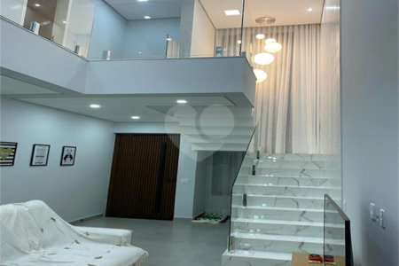 Casa à venda com 3 quartos, sendo 1 suíte,  no condomínio Residencial Mantova, Indaiatuba - SP