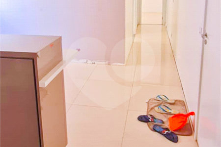 Apartamento à venda com 2 quartos em Cambuci, São Paulo, SP