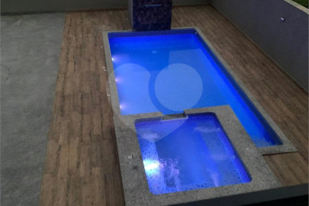 Casa à venda com 4 quartos, sendo 2 suítes,  no condomínio Aruã Brisas Ii, Mogi das Cruzes - SP