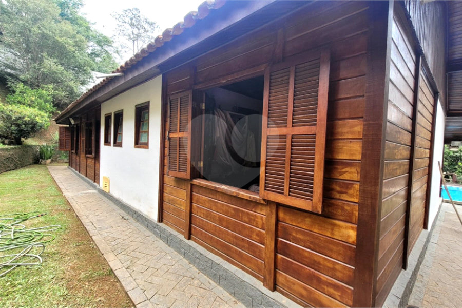 Casa à venda com 3 suítes no condomínio Sausalito, Mairiporã - SP