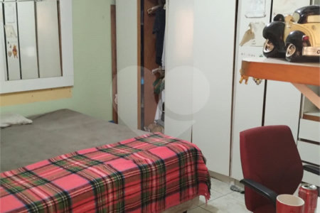 Casa Térrea à venda com 2 quartos, sendo 1 suíte,  em Jardim Alvinópolis, Atibaia, SP