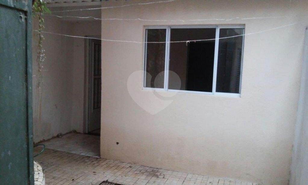 Casa à venda com 6 quartos, sendo 3 suítes,  em Santana, São Paulo, SP