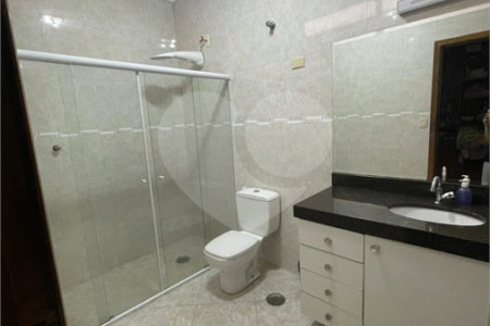 Casa Térrea à venda com 3 quartos, sendo 1 suíte, em Vila Zelina, São Paulo, SP