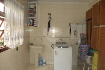 Sobrado à venda com 3 quartos, sendo 1 suíte, em Campo Belo, São Paulo, SP