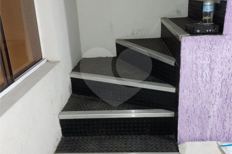 Sobrado à venda com 3 quartos, sendo 1 suíte, em Vila Guilherme, São Paulo, SP