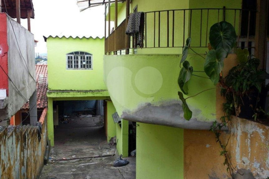 Casa à venda com 3 quartos, sendo 1 suíte, em Itaquera, São Paulo, SP