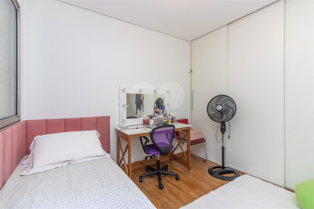 Apartamento à venda com 3 quartos, sendo 1 suíte, em Itaim Bibi, São Paulo, SP