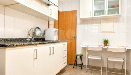Apartamento à venda com 3 quartos, sendo 1 suíte,  em Chácara Santo Antônio (zona Sul), São Paulo, SP
