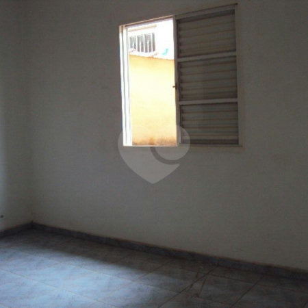 Sobrado à venda com 4 quartos em Parada Inglesa, São Paulo, SP