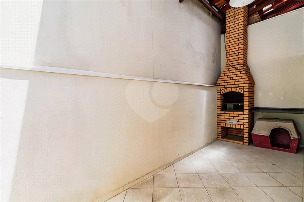 Casa à venda com 3 quartos, sendo 1 suíte,  no condomínio Villa Bella, São Paulo - SP