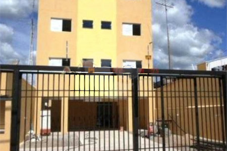 Investimento Certeiro na Gleba 1: Apartamento 1 DormItório, Quintal e Localização que Aluga Fácil