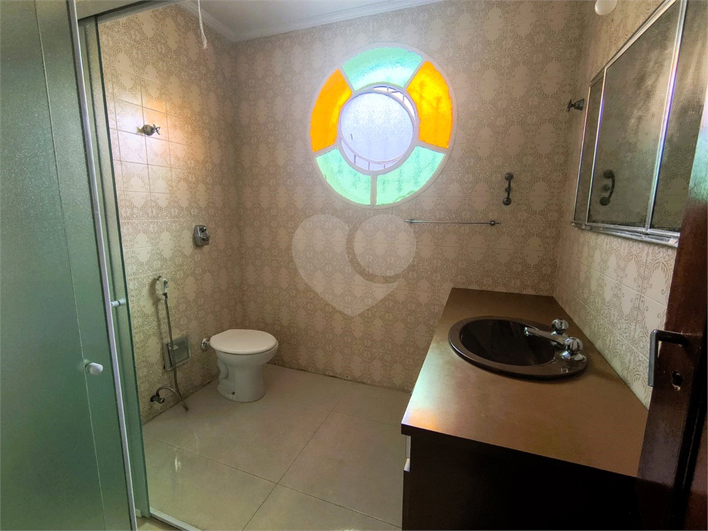 Sobrado à venda com 3 quartos, sendo 1 suíte,  em Jardim Esmeralda, São Paulo, SP