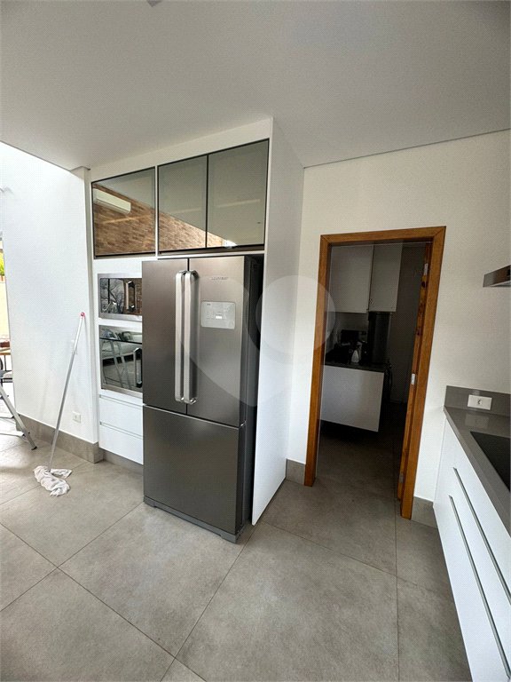 Casa à venda com 4 suítes no condomínio Itaporã, Atibaia - SP