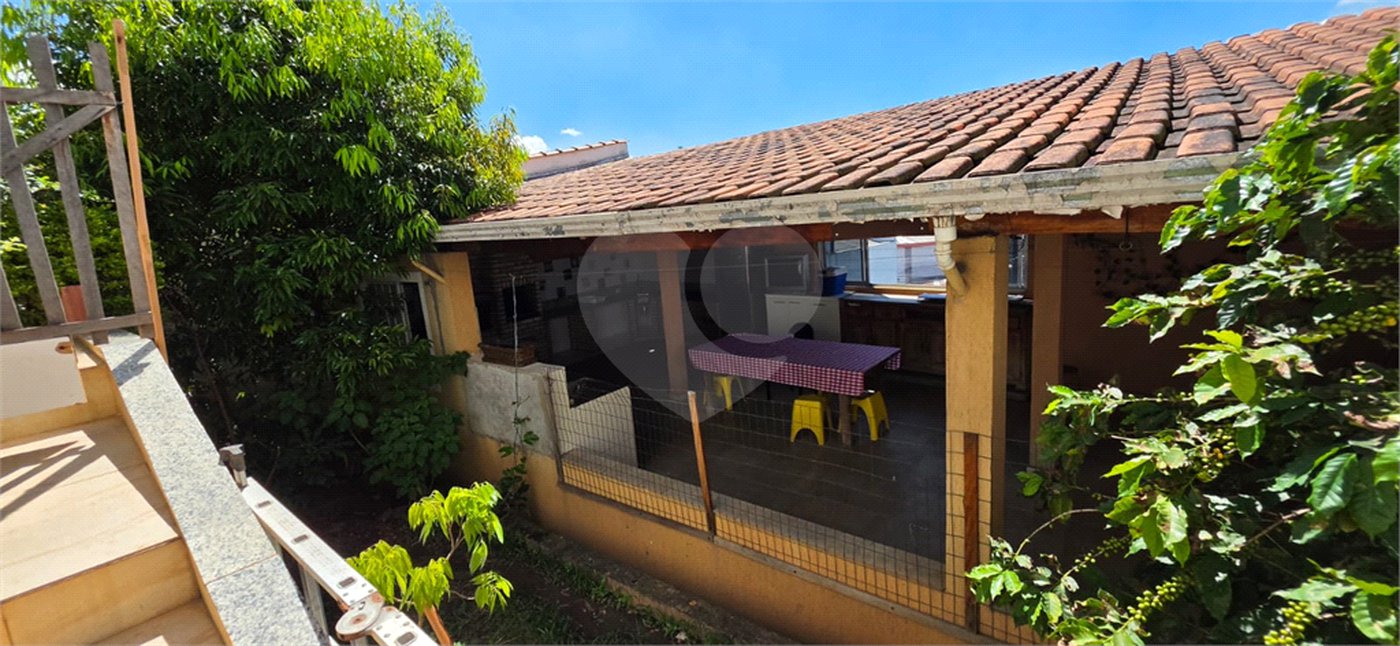 Casa Térrea à venda ou para alugar com 8 quartos, sendo 4 suítes, em Vila Pereira Barreto, São Paulo, SP