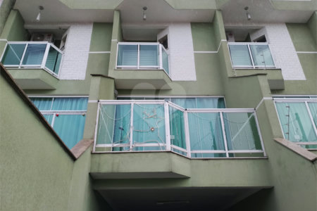 Sobrado à venda com 3 quartos, sendo 1 suíte, em Cidade Patriarca, São Paulo, SP