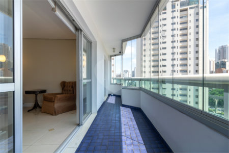 Apartamento à venda com 4 quartos, sendo 3 suítes, em Brooklin Paulista, São Paulo, SP
