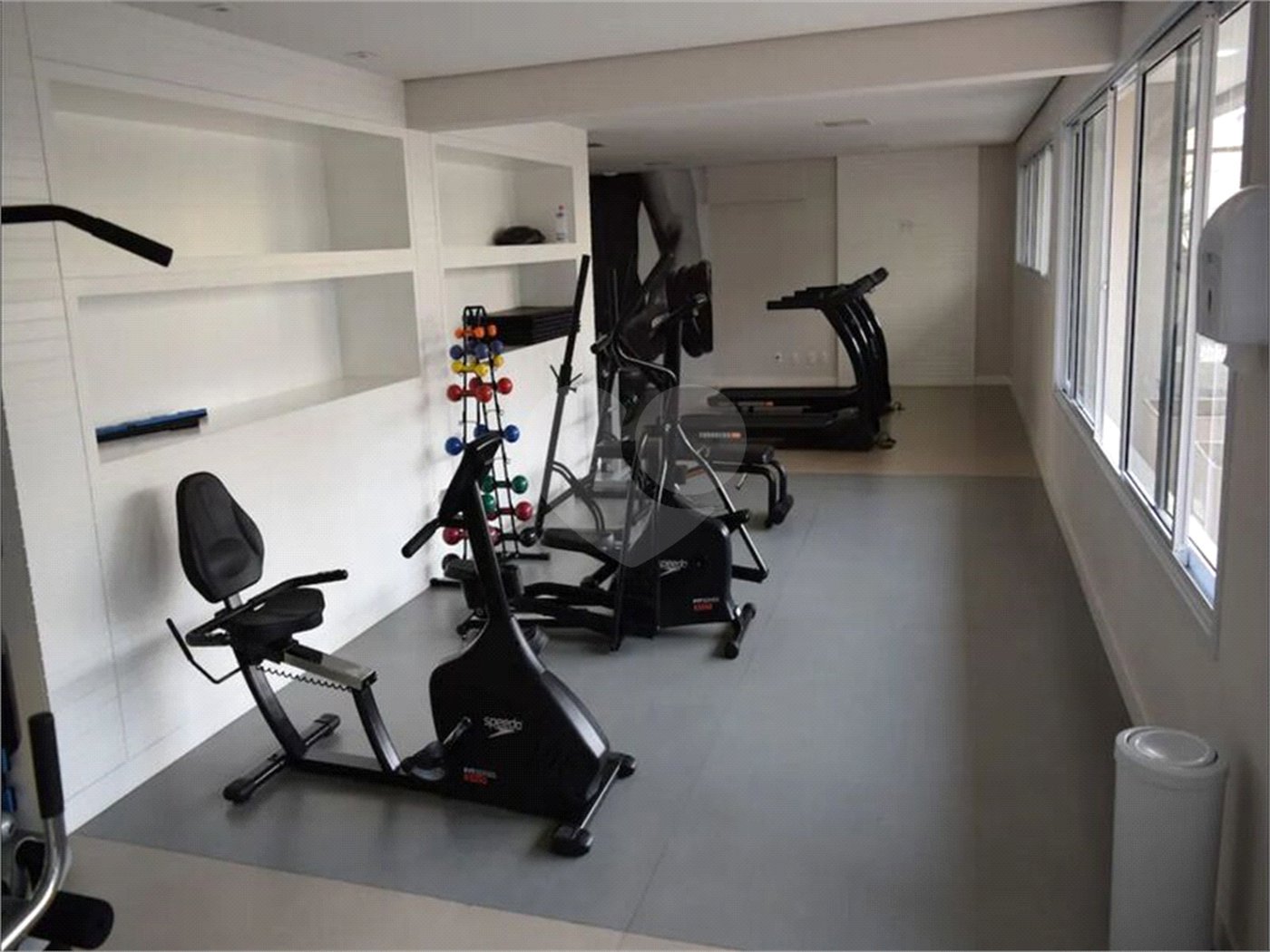 Studio Mobiliado a 100m do Metrô Luz | Pet Friendly | Pronto para Morar