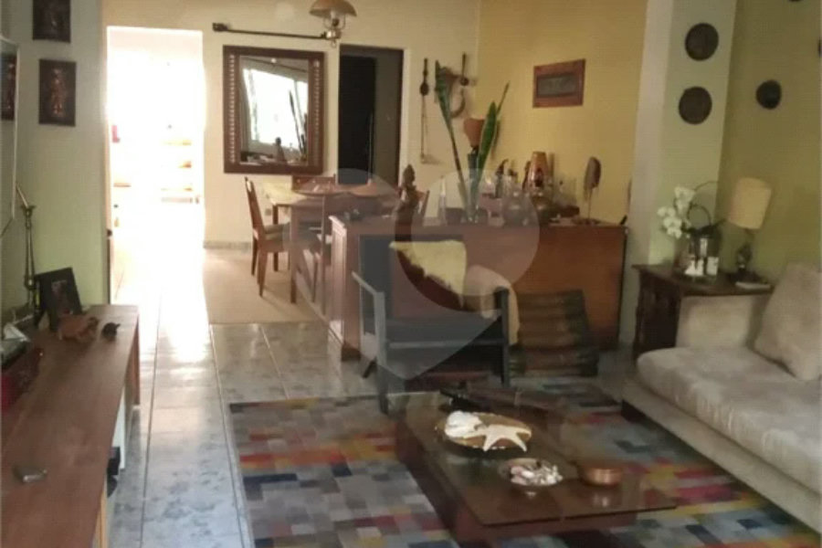 Casa Térrea à venda com 2 quartos em Tremembé, São Paulo, SP