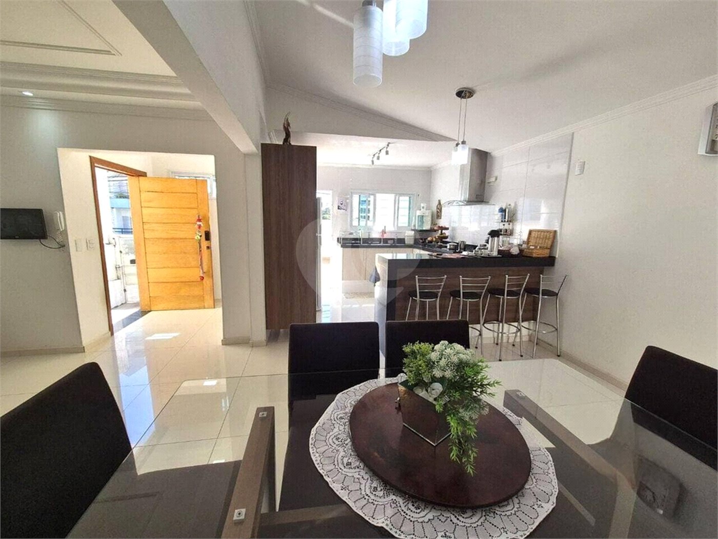 Casa à venda com 3 quartos, sendo 1 suíte,  em Vila Augusta, Sorocaba, SP