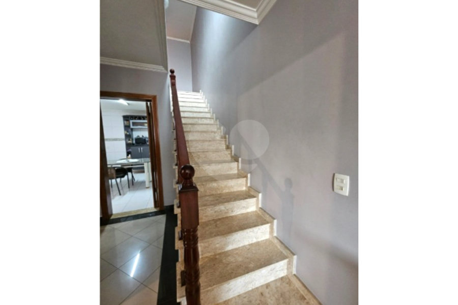 Casa à venda com 3 quartos, sendo 1 suíte, em Vila Fiat Lux, São Paulo, SP