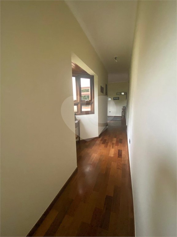 Casa à venda com 4 suítes no condomínio Vale da Santa Fé, Vinhedo - SP
