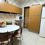 Casa à venda com 4 quartos, sendo 2 suítes, em Lar São Paulo, São Paulo, SP