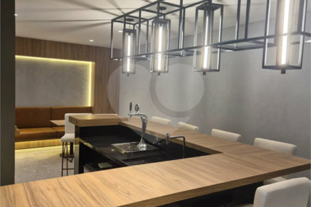 Apartamento à venda com 3 quartos, sendo 1 suíte, em Vila Anastácio, São Paulo, SP