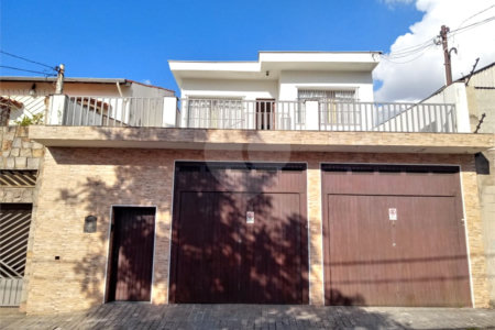 Casa Térrea à venda com 3 quartos, sendo 1 suíte, em Vila Paulicéia, São Paulo, SP