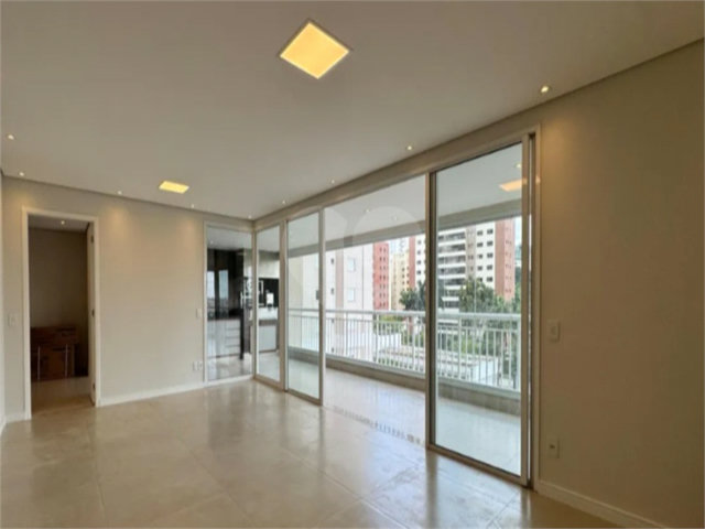 Apartamento à venda com 4 quartos, sendo 3 suítes,  em Morumbi, São Paulo, SP